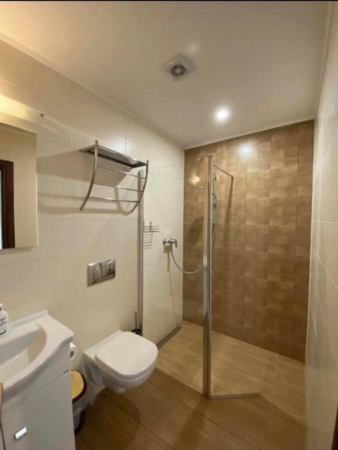 Hotel Nueva Park Braşov Esterno foto