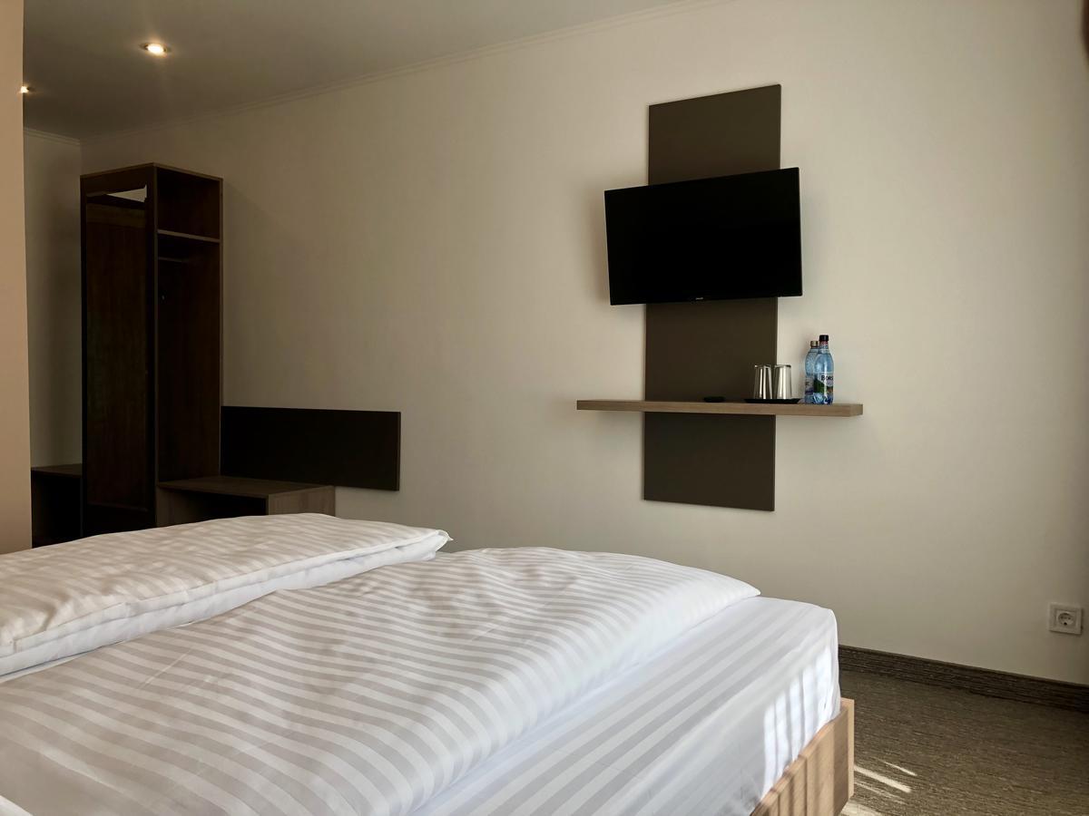 Hotel Nueva Park Braşov Esterno foto